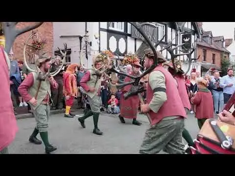 Превью видео: Abbots Bromley Horn Dance